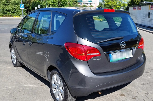 Opel Meriva cena 22900 przebieg: 160790, rok produkcji 2012 z Lublin małe 326
